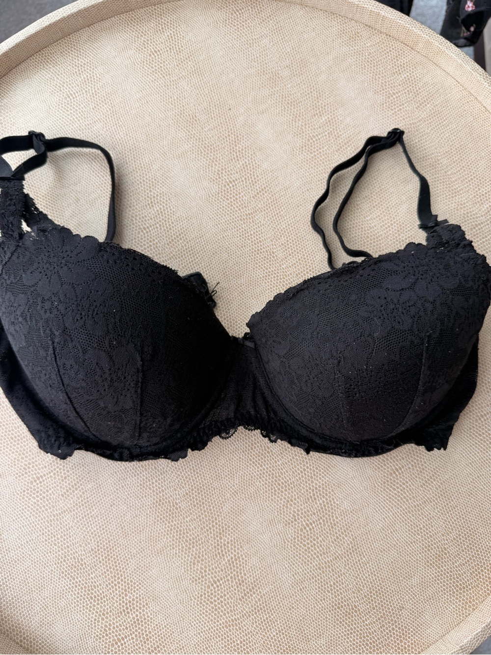 Victoria's Secret Black Lace Push-Up Bra with Underwire